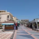 Lejlighed Lidia Planta 2, La Carihuela 1ª Linea Playa, Vistas Mar, Buhardilla 1 Dormitorio, 40 M2, 1-3 Huesped, Terraza, Wifi Torremolinos