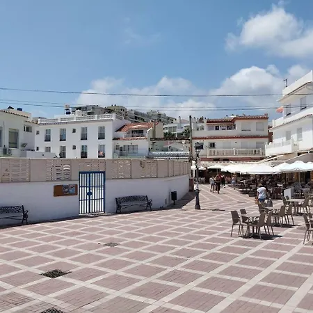 Lidia Planta 2, La Carihuela 1ª Linea Playa, Vistas Mar, Buhardilla 1 Dormitorio, 40 M2, 1-3 Huesped, Terraza, Wifi Торремолинос