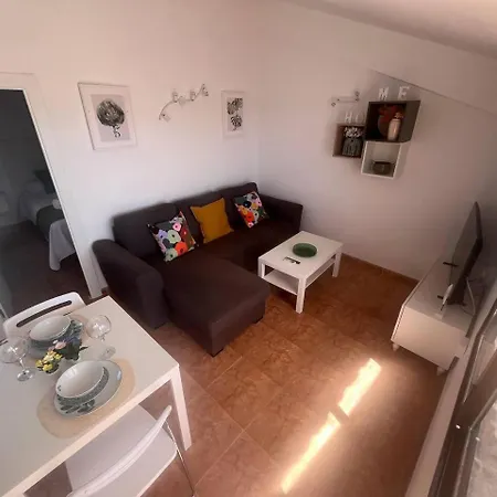 Lidia Planta 2, La Carihuela 1ª Linea Playa, Vistas Mar, Buhardilla 1 Dormitorio, 40 M2, 1-3 Huesped, Terraza, Wifi Torremolinos