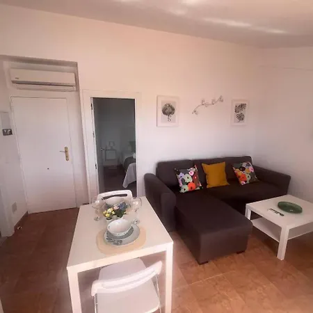 Lidia Planta 2, La Carihuela 1ª Linea Playa, Vistas Mar, Buhardilla 1 Dormitorio, 40 M2, 1-3 Huesped, Terraza, Wifi Appartamento Torremolinos