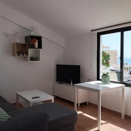 Lidia Planta 2, La Carihuela 1ª Linea Playa, Vistas Mar, Buhardilla 1 Dormitorio, 40 M2, 1-3 Huesped, Terraza, Wifi Apartamento *