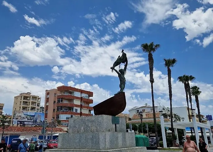 Lidia Planta 2, La Carihuela 1ª Linea Playa, Vistas Mar, Buhardilla 1 Dormitorio, 40 M2, 1-3 Huesped, Terraza, Wifi Torremolinos