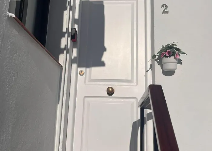 Lidia Planta 2, La Carihuela 1ª Linea Playa, Vistas Mar, Buhardilla 1 Dormitorio, 40 M2, 1-3 Huesped, Terraza, Wifi Apartamento