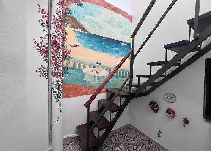 Apartamento Lidia Planta 2, La Carihuela 1ª Linea Playa, Vistas Mar, Buhardilla 1 Dormitorio, 40 M2, 1-3 Huesped, Terraza, Wifi Torremolinos