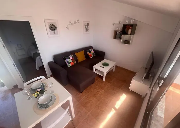 Lidia Planta 2, La Carihuela 1ª Linea Playa, Vistas Mar, Buhardilla 1 Dormitorio, 40 M2, 1-3 Huesped, Terraza, Wifi Torremolinos