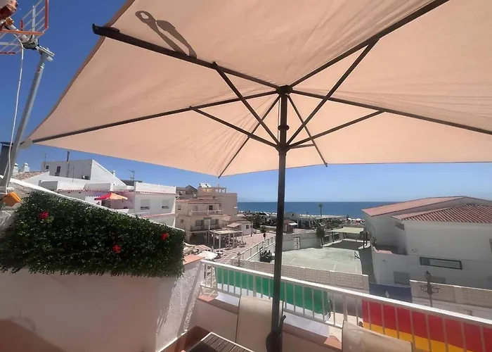 Lidia Planta 2, La Carihuela 1ª Linea Playa, Vistas Mar, Buhardilla 1 Dormitorio, 40 M2, 1-3 Huesped, Terraza, Wifi Apartamento Torremolinos