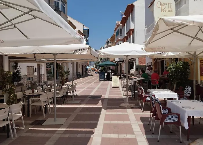 Lidia Planta 2, La Carihuela 1ª Linea Playa, Vistas Mar, Buhardilla 1 Dormitorio, 40 M2, 1-3 Huesped, Terraza, Wifi