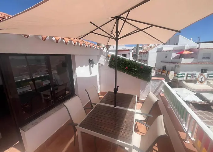 Lidia Planta 2, La Carihuela 1ª Linea Playa, Vistas Mar, Buhardilla 1 Dormitorio, 40 M2, 1-3 Huesped, Terraza, Wifi *