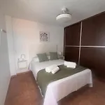 Lidia Planta 2, La Carihuela 1ª Linea Playa, Vistas Mar, Buhardilla 1 Dormitorio, 40 M2, 1-3 Huesped, Terraza, Wifi * Torremolinos