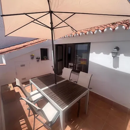 Daire Lidia Planta 2, La Carihuela 1ª Linea Playa, Vistas Mar, Buhardilla 1 Dormitorio, 40 M2, 1-3 Huesped, Terraza, Wifi *