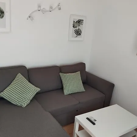 Lidia Planta 2, La Carihuela 1ª Linea Playa, Vistas Mar, Buhardilla 1 Dormitorio, 40 M2, 1-3 Huesped, Terraza, Wifi